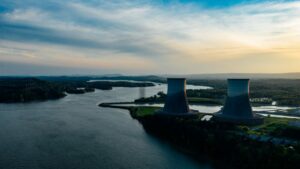 nucléaire et renouvelables, énergies renouvelables, centrales nucléaires